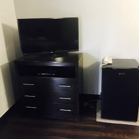Kings Row Inn Milwaukie Bagian luar foto