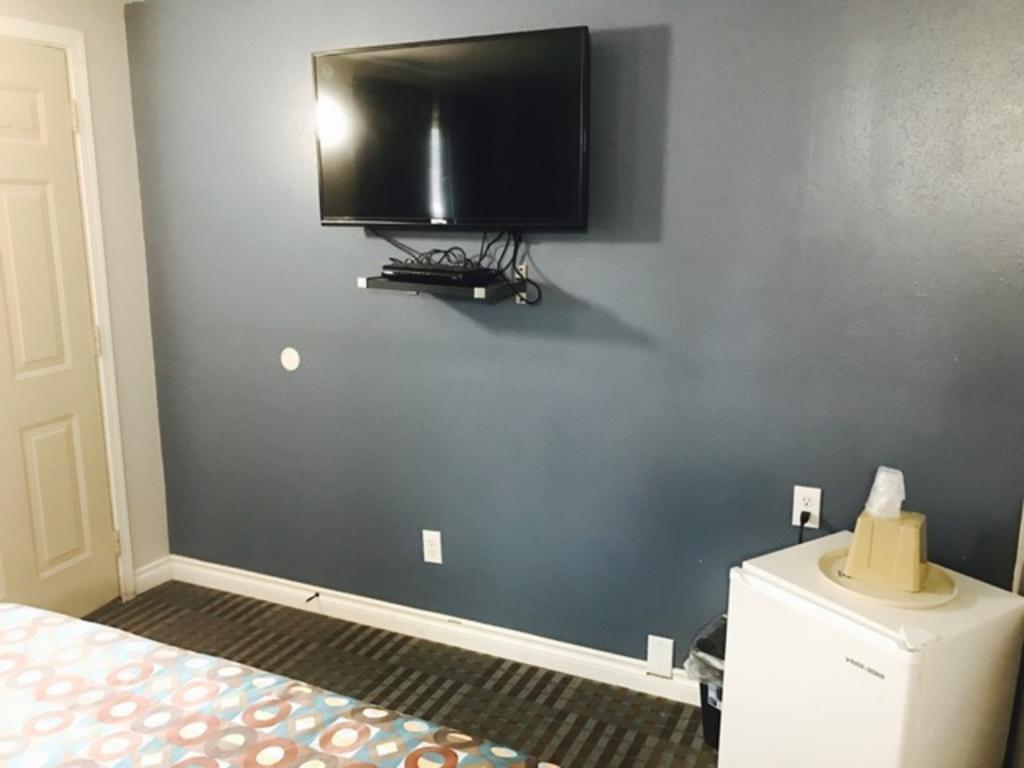 Kings Row Inn Milwaukie Bagian luar foto