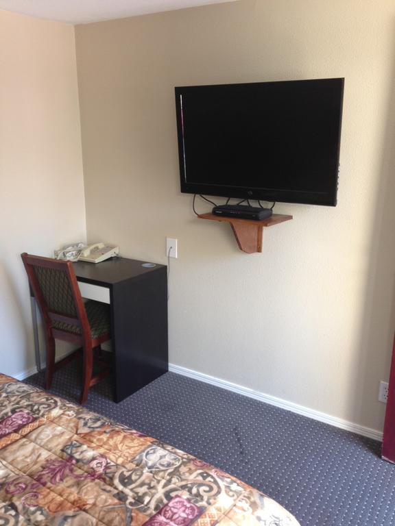 Kings Row Inn Milwaukie Ruang foto